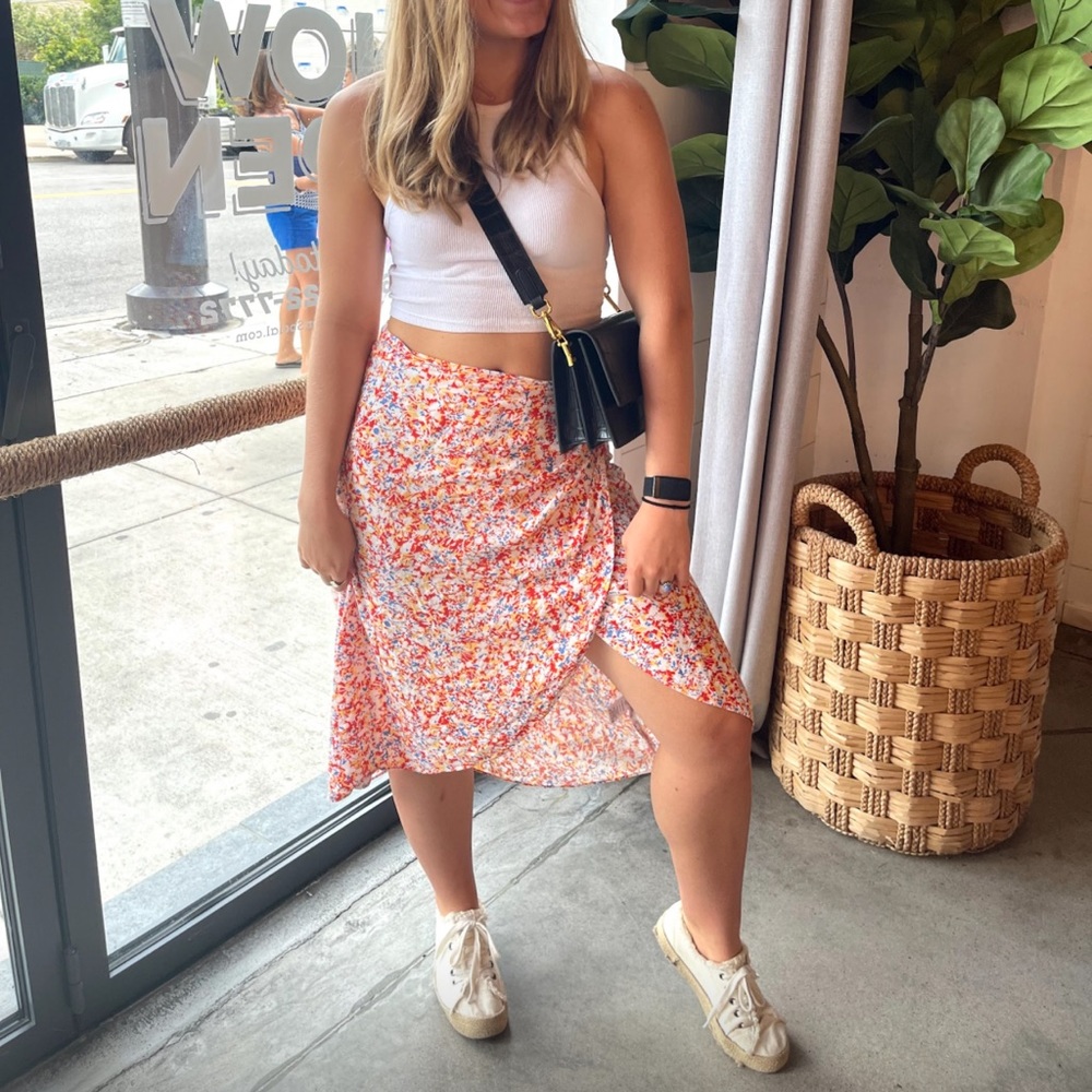 Beautiful midi skirt